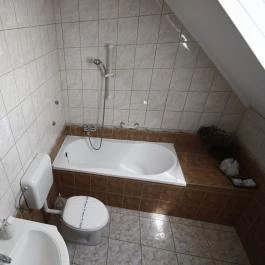 Parti Panzió Tata - Szobák