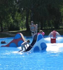 Tatai Fényes Fürdő & Kemping