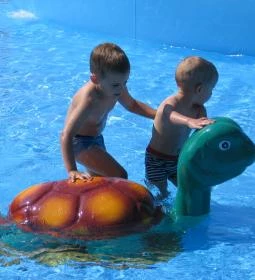 Tatai Fényes Fürdő & Kemping