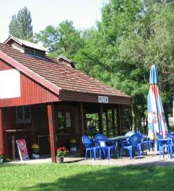 Tatai Fényes Fürdő & Kemping