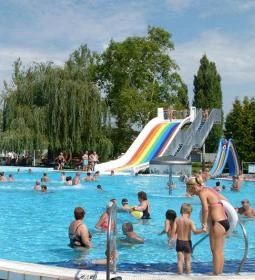 Tatai Fényes Fürdő & Kemping