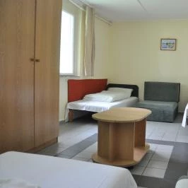 Tatai Fényes Fürdő & Kemping Tata - Szobák