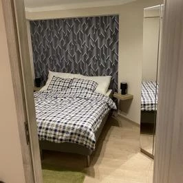 Zöld Kocsi Apartman Tata - Szobák