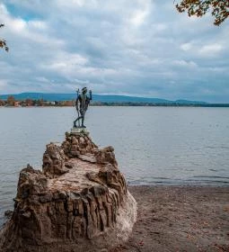 2. legjobb látnivaló: Keresztelő Szent János szobra