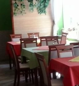 Vendéglő a Három Tölgyfához