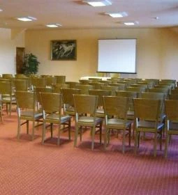 Sarlóspuszta Club Hotel