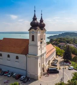 58. legjobb látnivaló: Tihany séta