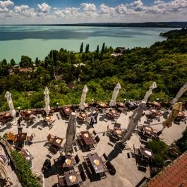 Apátsági Rege Cukrászda Tihany - Külső kép