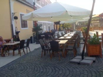 Gulyás Udvar Étterem Tihany