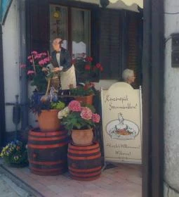 Gulyás Udvar Étterem