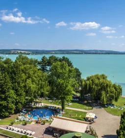 Club Tihany Hotel