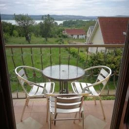 Klára Apartmanház Tihany - Külső kép