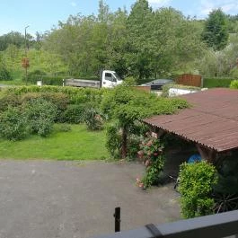 Klára Apartmanház Tihany - Medence/kert