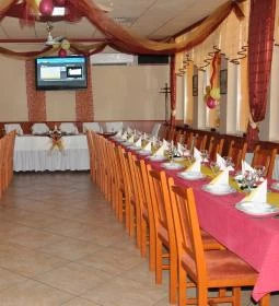 Tiszatáj Vendéglő 