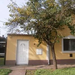 Kertész Vendégház Tiszaalpár - Külső kép