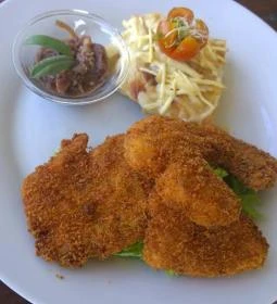 Kérész Kikötő & Étterem