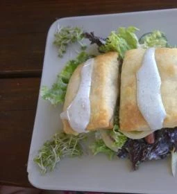 Kérész Kikötő & Étterem