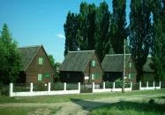 AAZ Pax Házak Tiszakécske