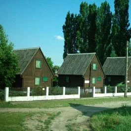 AAZ Pax Házak Tiszakécske - Külső kép