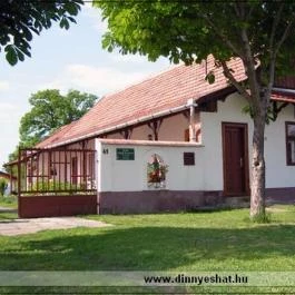 Csillik Vendégház Tiszanána - Külső kép