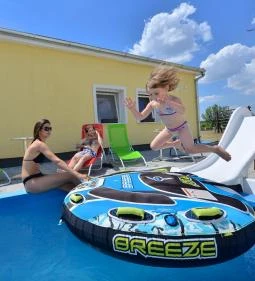 X-games Hotel, Sport és Rendezvényközpont