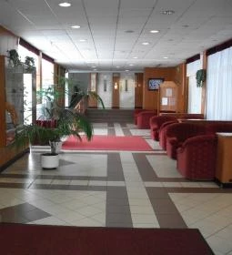 Cívis Hotel Phőnix