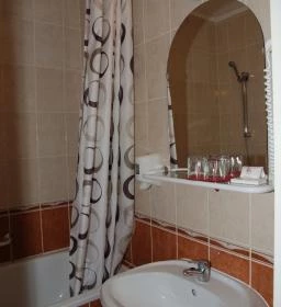 Cívis Hotel Phőnix