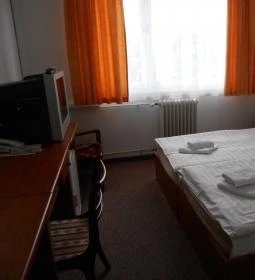 Cívis Hotel Phőnix