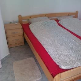 Endre Király Vendégház Tiszavárkony - Szobák