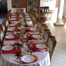 Torkolat Panzió Tokaj - Vendéglátás