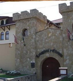 Szent László Lovagkirály Szálloda és Étterem