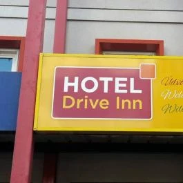 Drive Inn Hotel Törökbálint - Külső kép