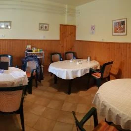 MO-HA Panzió Törökszentmiklós - Vendéglátás