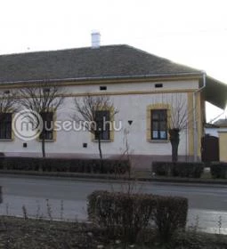 Finta Múzeum - Vadász Pál Kiállítóterem