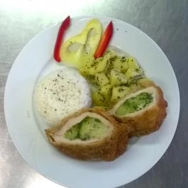 Sarokház Étterem Vác - Egyéb