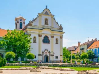 Fehérek temploma Vác