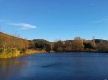 Várgesztesi horgásztó Várgesztes