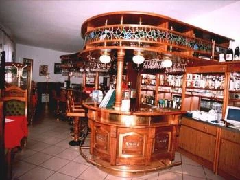 Két Bagoly Étterem Várpalota