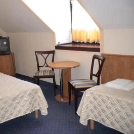 Két Bagoly Étterem Várpalota - Egyéb