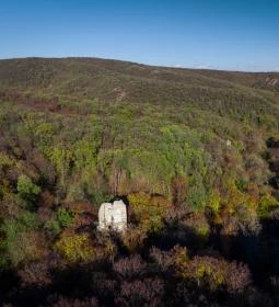 Bátorkő várának romjai