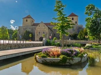 Thury-vár Várpalota