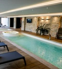 Hunor Hotel és Étterem