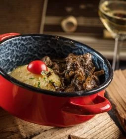 Zománc Bisztrócska