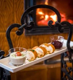 Zománc Bisztrócska