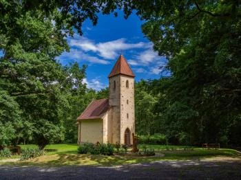 Szentháromság Templom Velemér