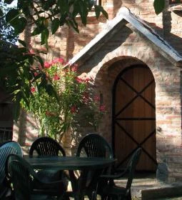 Cserépmadár Szállás