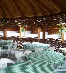 István Étterem & Panzió