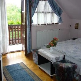 István Étterem & Panzió Velence - Egyéb