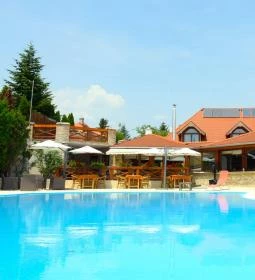 Kavics Grill Étterem