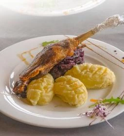 Kavics Grill Étterem